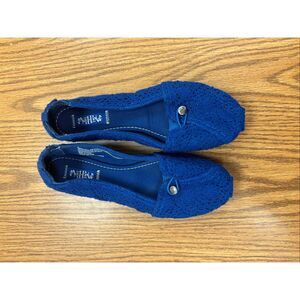 Mad love flats